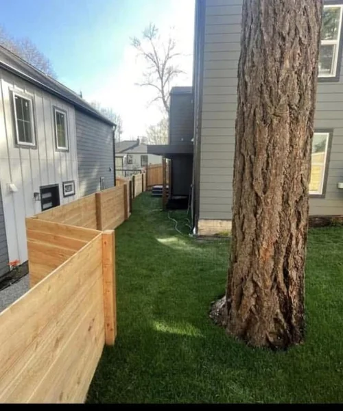 Installation of new fence in Mukilteo 